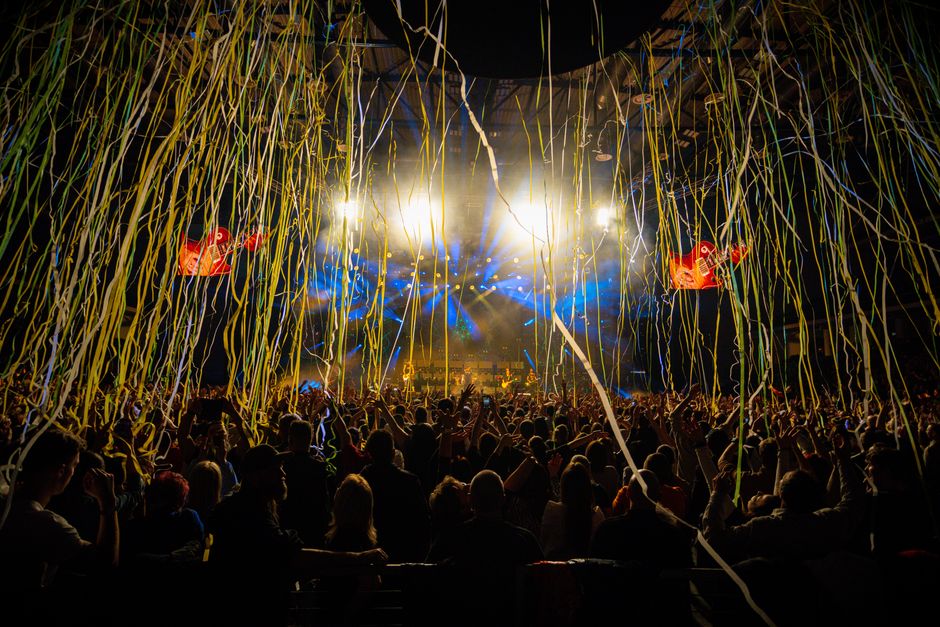 Travelling To A Festival And Staying Connected With Friends: A Second Look